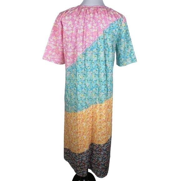 Made With Love Floral Pleated Flowy Midi Dress with Pockets Women's Small NEW - Picture 2 of 10